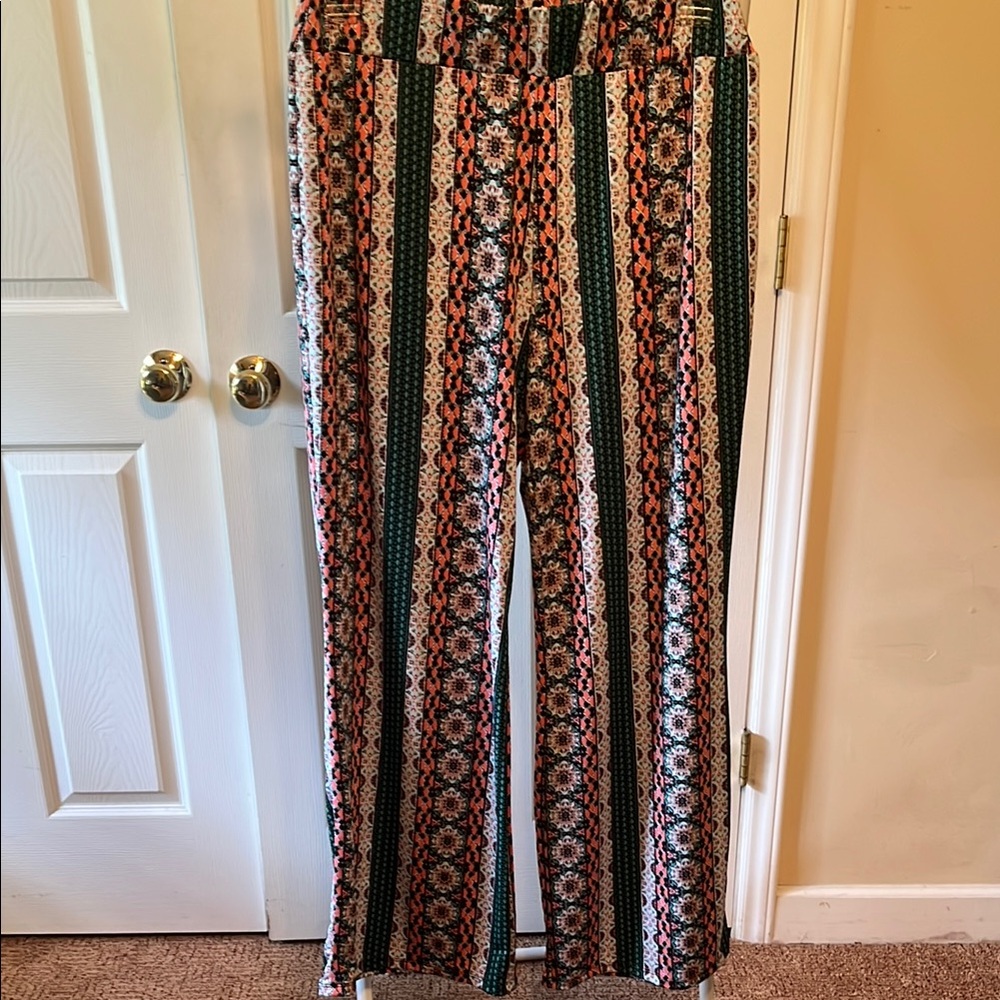 New Directions Multicolor Striped Women's Pants - Picture 4 of 5